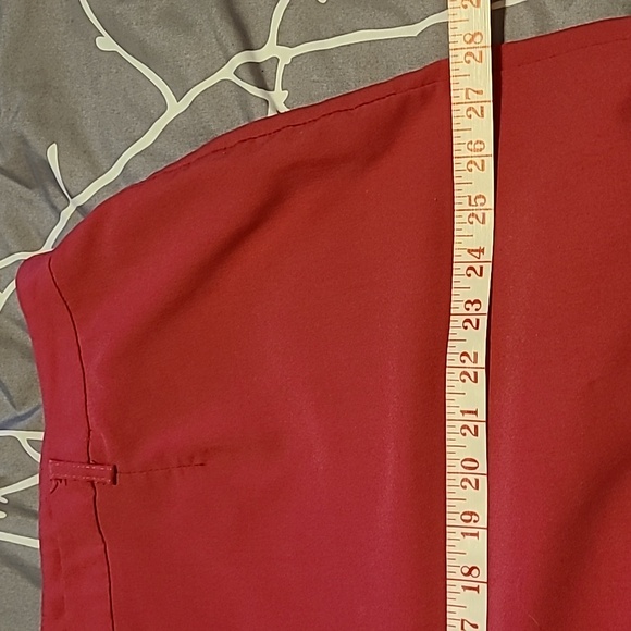 🌟3 for $30 🌟 Pink Capris with button detailing -  Sz 22 - Picture 8 of 8